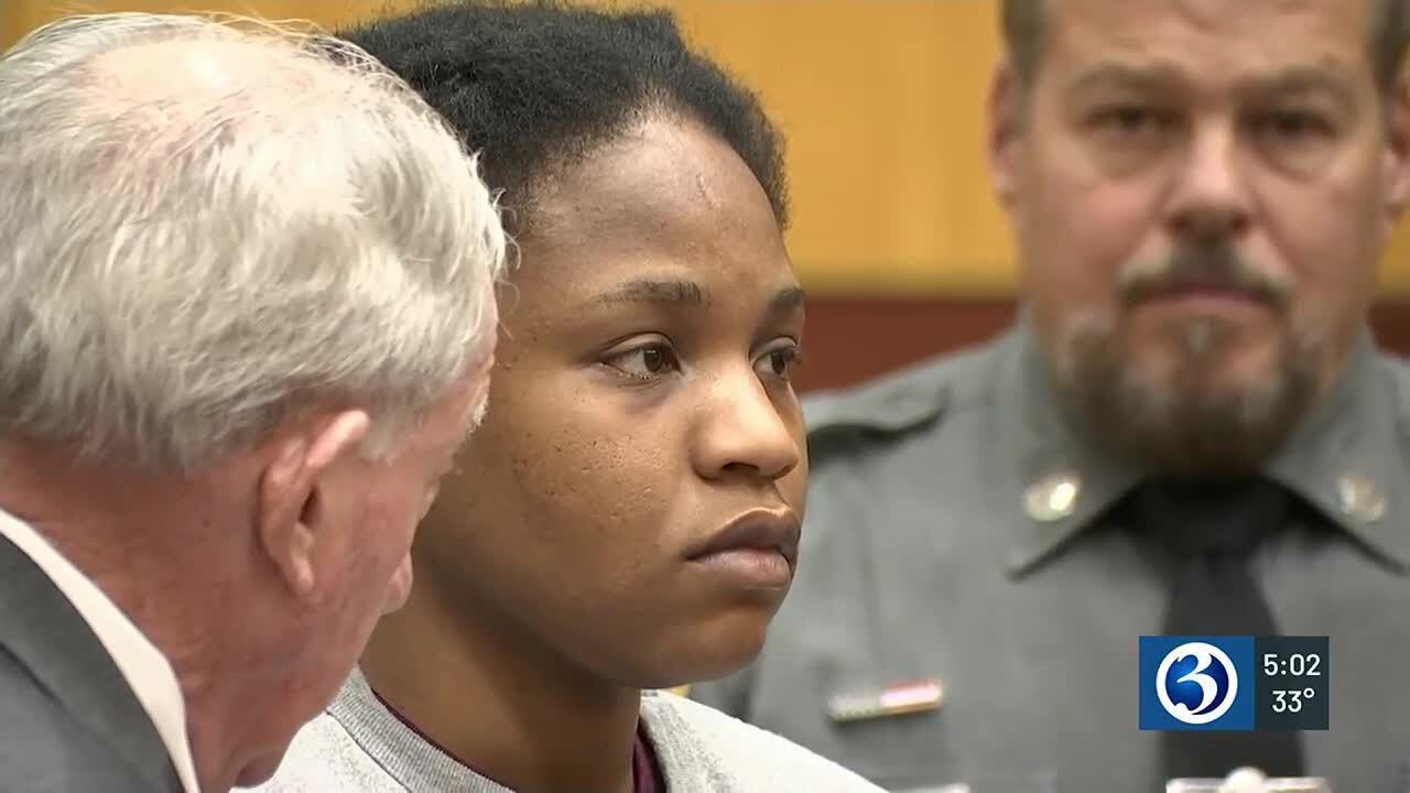 Mother accused of drowning her daughter faces a judge - YouTube