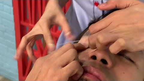 Eyebrow Threading Process