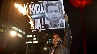 Recolectan firmas para mandar a juicio a Enrique Peña Nieto