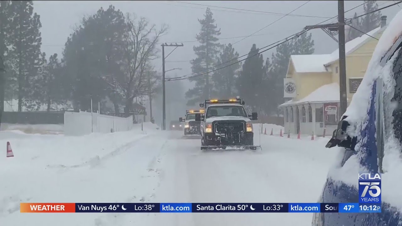 Winter storm brings rain, wind, snow, freeze to California - YouTube