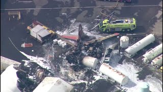 At Least 7 Killed In Connecticut Plane Crash Involving Wwii-Era Bomber