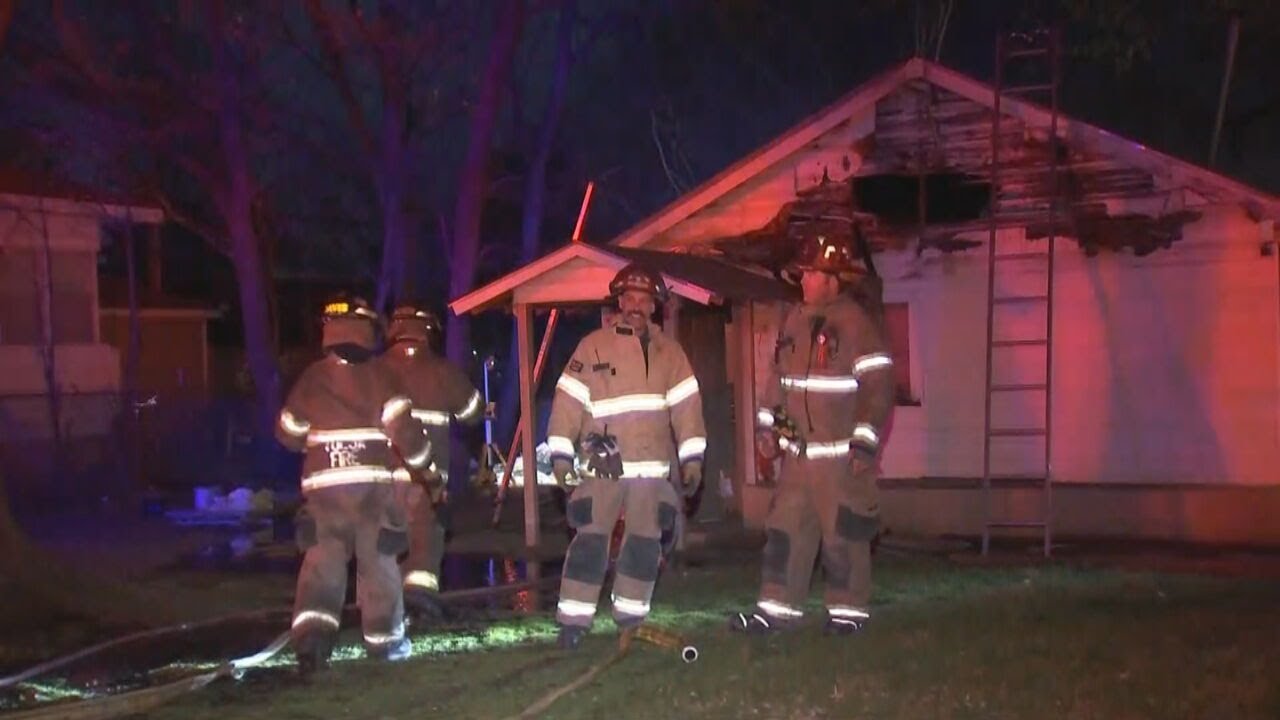 Firefighters Battle Early-Morning Fire At Abandoned House In Tulsa ...