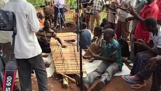 Playing The Embaire Resimi