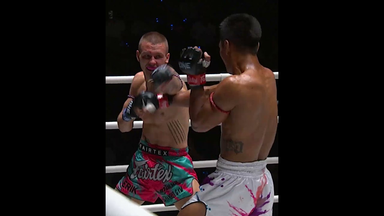 PURE CHAOS 😱 Shadow and Erik Hehir traded massive shots in this crazy Muay Thai banger!