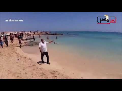 مدينة مرسى مطروح تخلي شواطئ الرميلة ومينا حشيش من المصطافين تنفيذا لقرارات رئيس الوزراء