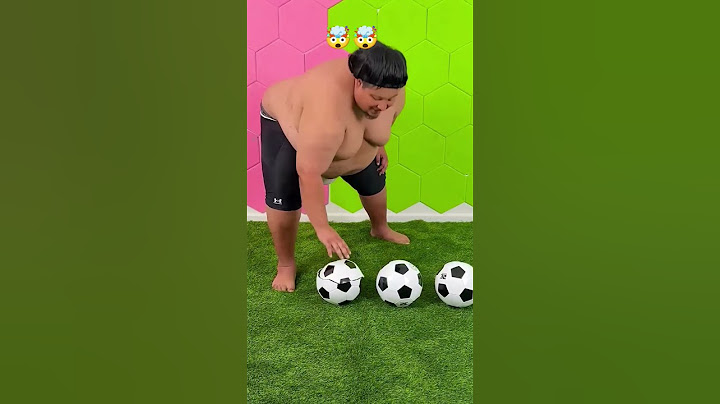 Don't Kick The Fake Ball! #challenge #cr7 #football #soccer