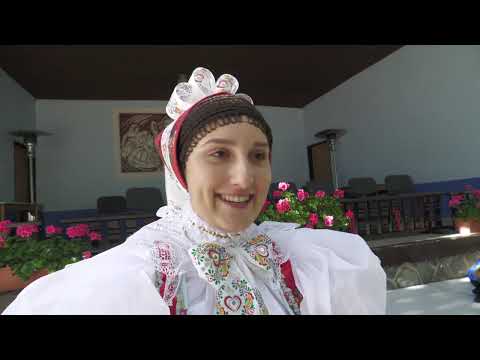 DOLNÍ BOJANOVICE-SVATOVÁCLAVSKÉ HODY 26 (úvodní a nečekané setkání jednou z dvojice stárek)