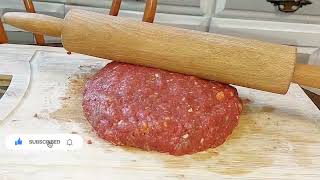 TECHNIQUE ON HOW TO MAKE PERFECTLY SHAPED, MOIST & JUICY LEAN HAMBURGER PATTIES.