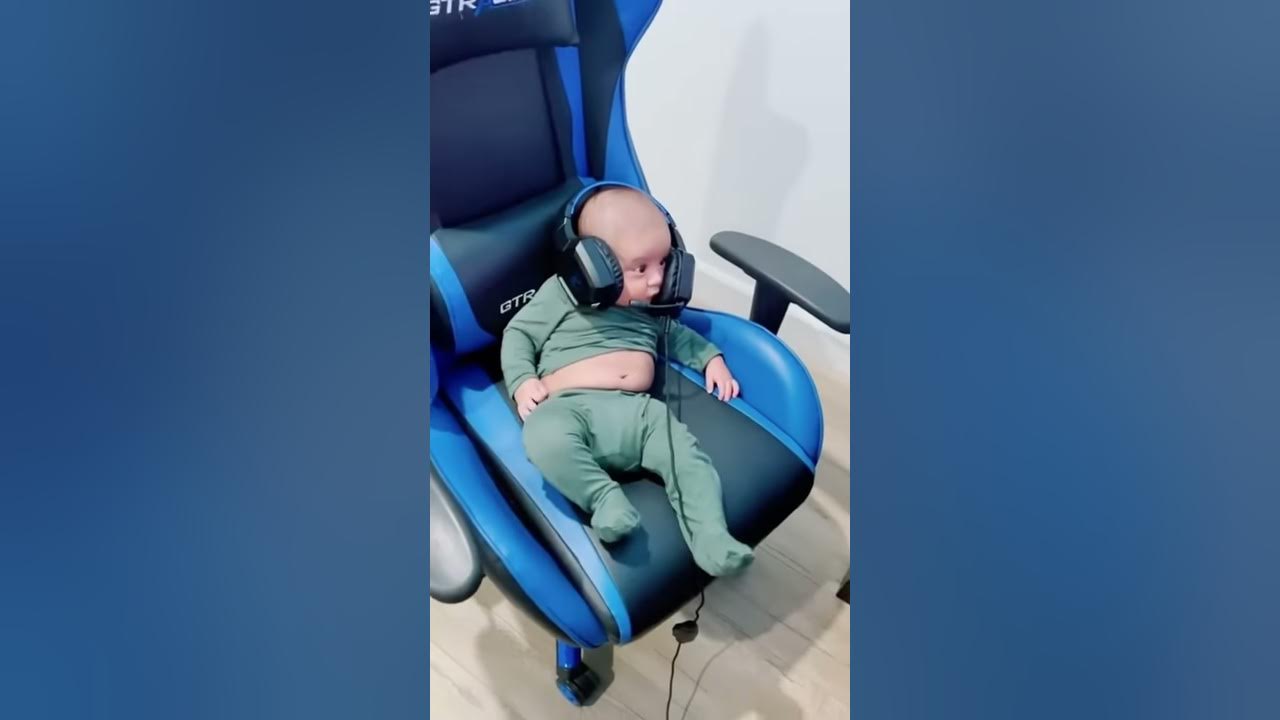 Omg baby Milan likes to play video games too !!!