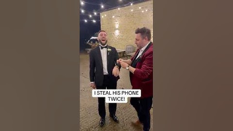 I steal his phone, TWICE! #attenzionepickpocket #wow #amazing #Funny