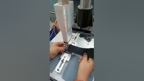 Ultrasonic plastic welding machine for velcro welding