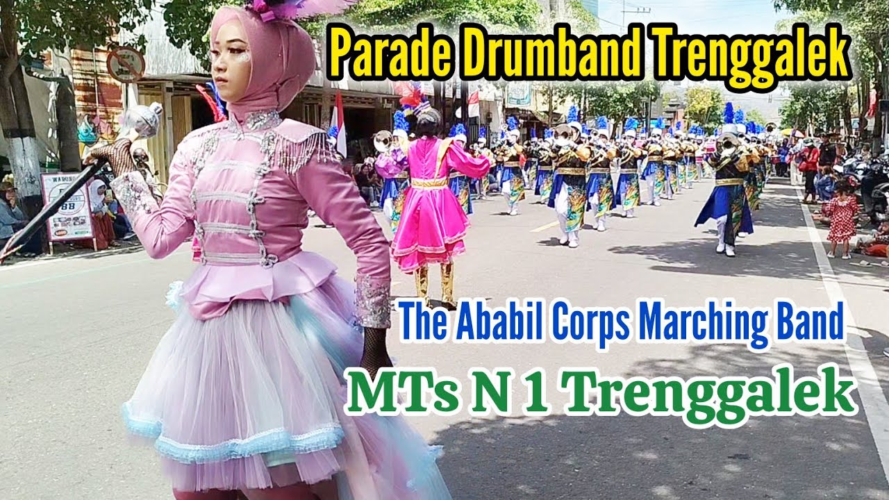 PARADE DRUMBAND TRENGGALEK MTSN 1 TRENGGALEK