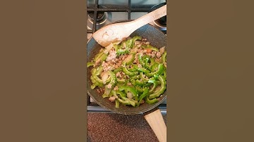 Stir fry bitter gourd with chicken mince 😋 #easyrecipe #pinoyfood #yummy #sarap #Australia