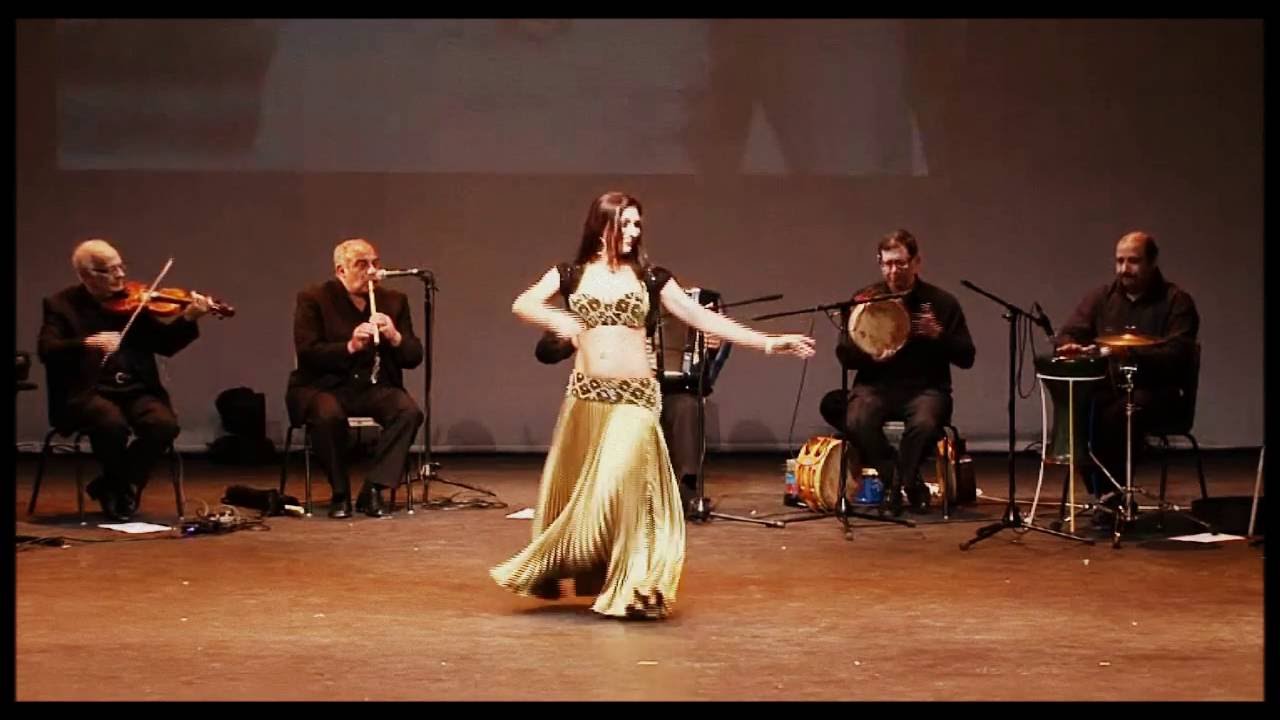 Naima Akef Tamr Hennah -  Belly Dance by Serena Ramzy &  Live Music by Hossam Ramzy