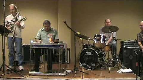 Doug Jernigan plays "Moments Notice" 2011 Internat...