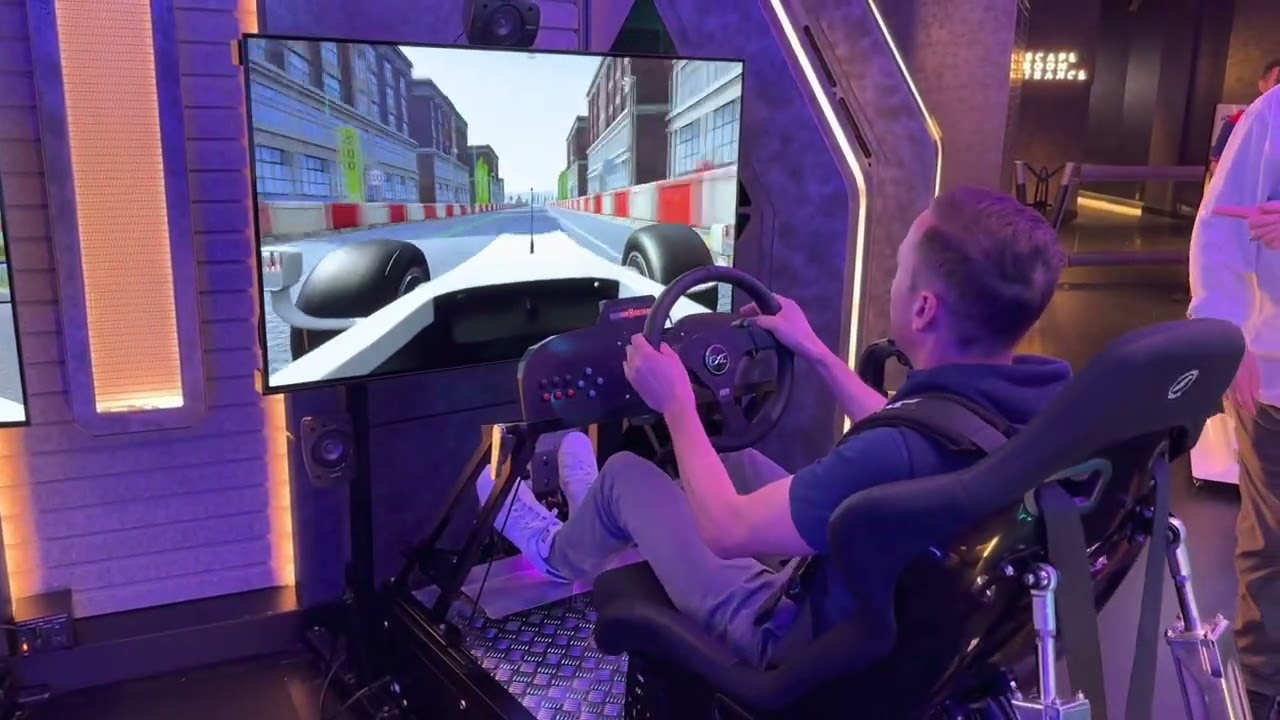 Norwegian Prima - Galaxy Pavilion