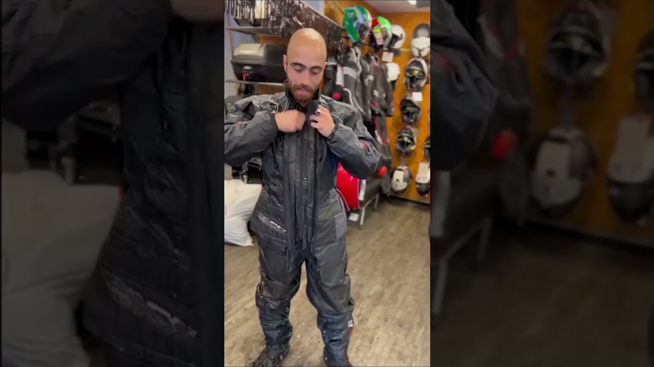 מבחן חליפות הגשם הגדול של אופנוסנטר! ☔