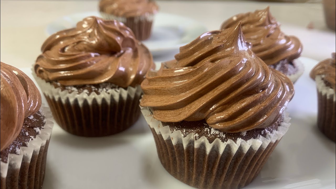 Cómo hacer crema de chocolate