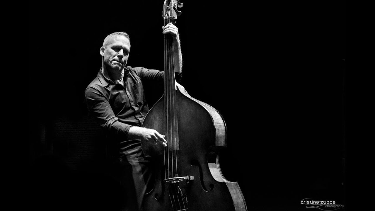 Watch when I'm falling Avishai Cohen #elisabettaserio on YouTube Watch when I'm falling Avishai Cohen #elisabettaserio on YouTube