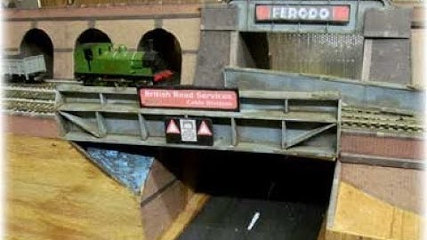 Buckland Junction Loft Model Railway 1