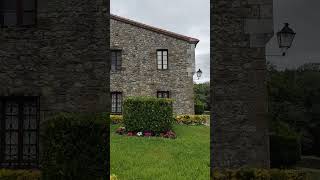 Ermita de la Virgen de la Barquera , se ve algo en la ventana #cantabria #virgen #barquera #shorts