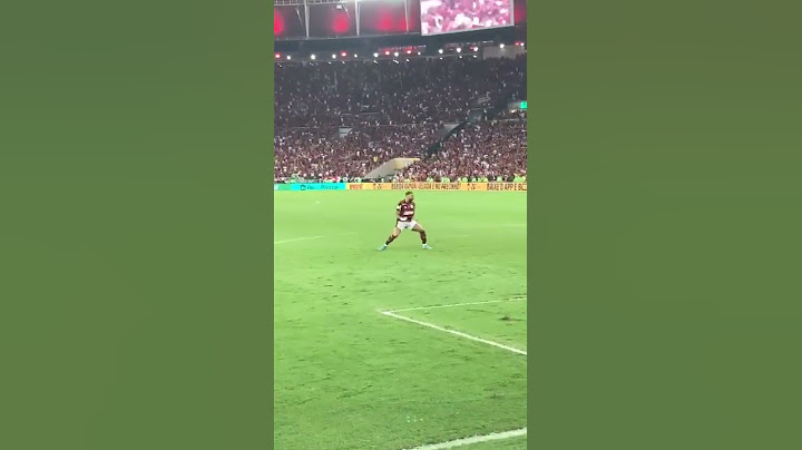 GABIGOL BATE PÊNALTI NA FINAL DA COPA DO BRASIL E CHAMA A TORCIDA PARA FESTA #shorts