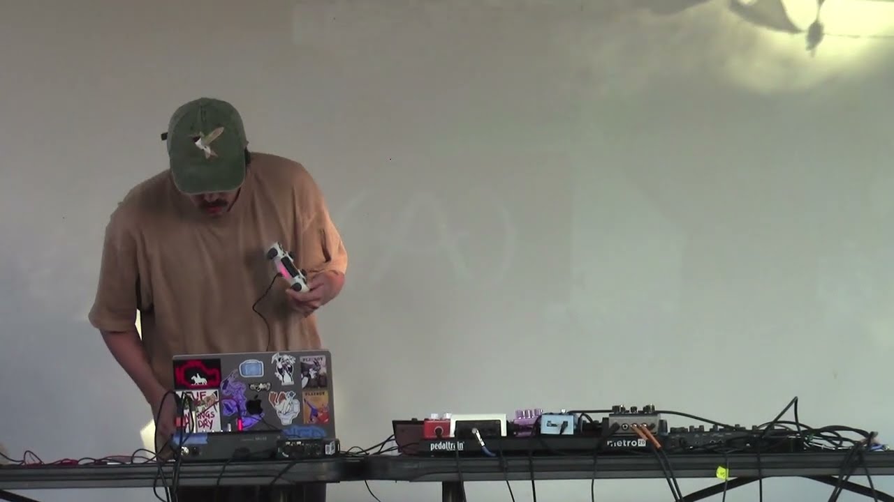 Cloutpics at Squared Wave on May 14, 2025 at 4th Ave. Food Park, Gainesville, FL