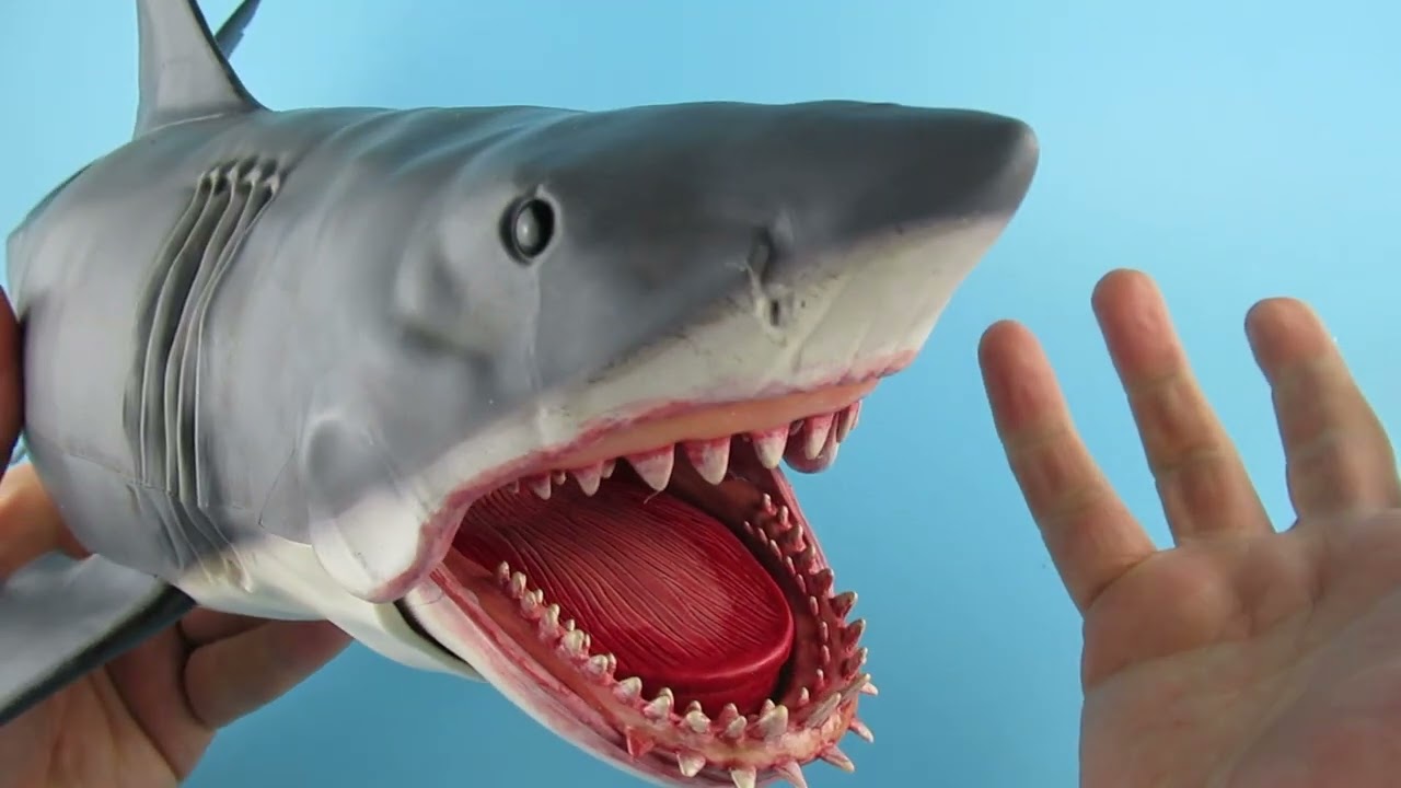 NECA THE GAME OF JAWS 