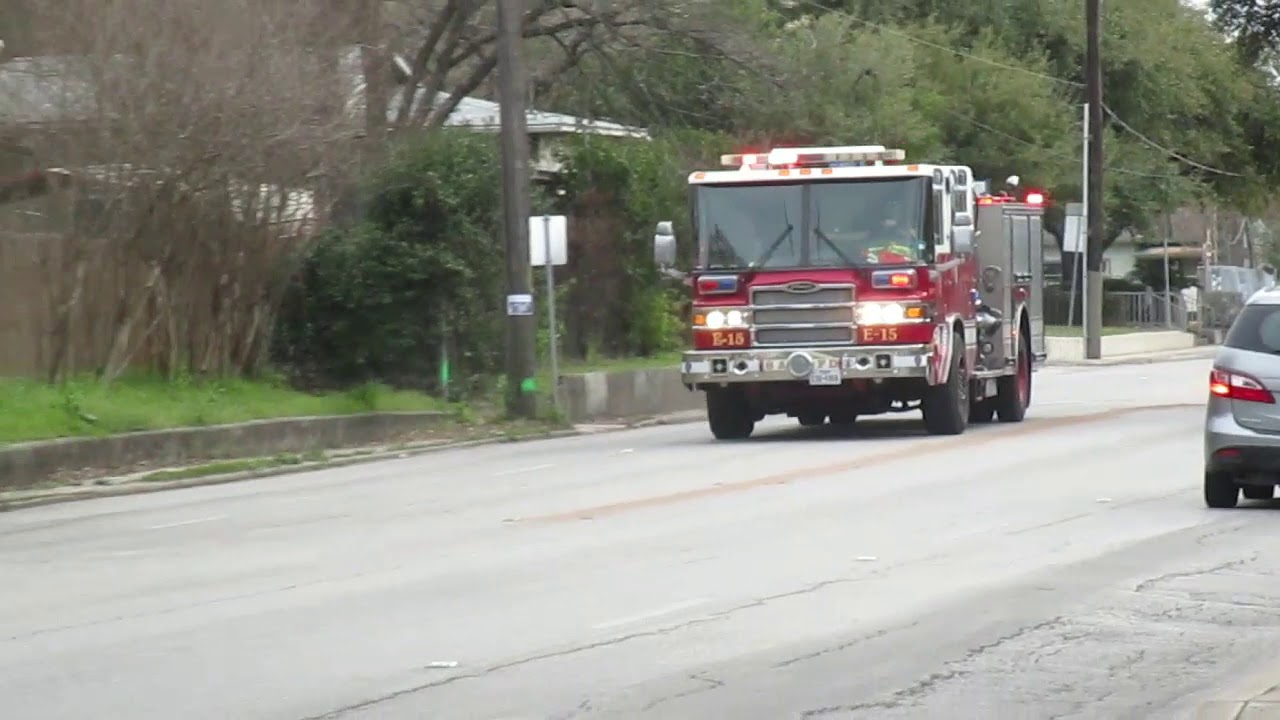 SAFD Engine 15 And Medic 10 Responding To A Medical - YouTube