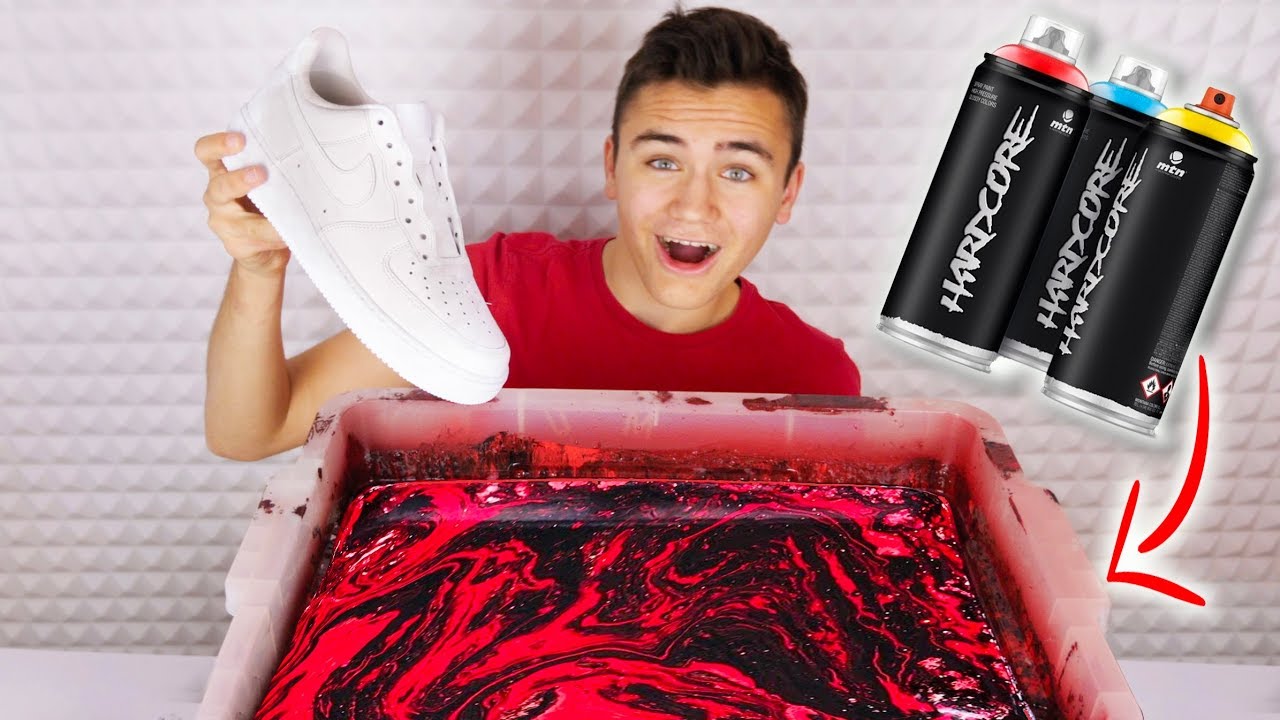 JE CUSTOM DES AIR FORCE ONE EN HYDRO DIPPING 🤩!!! - Néo The One