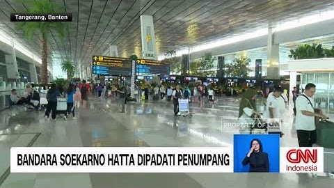 Bandara Soekarno Hatta Dipadati Penumpang