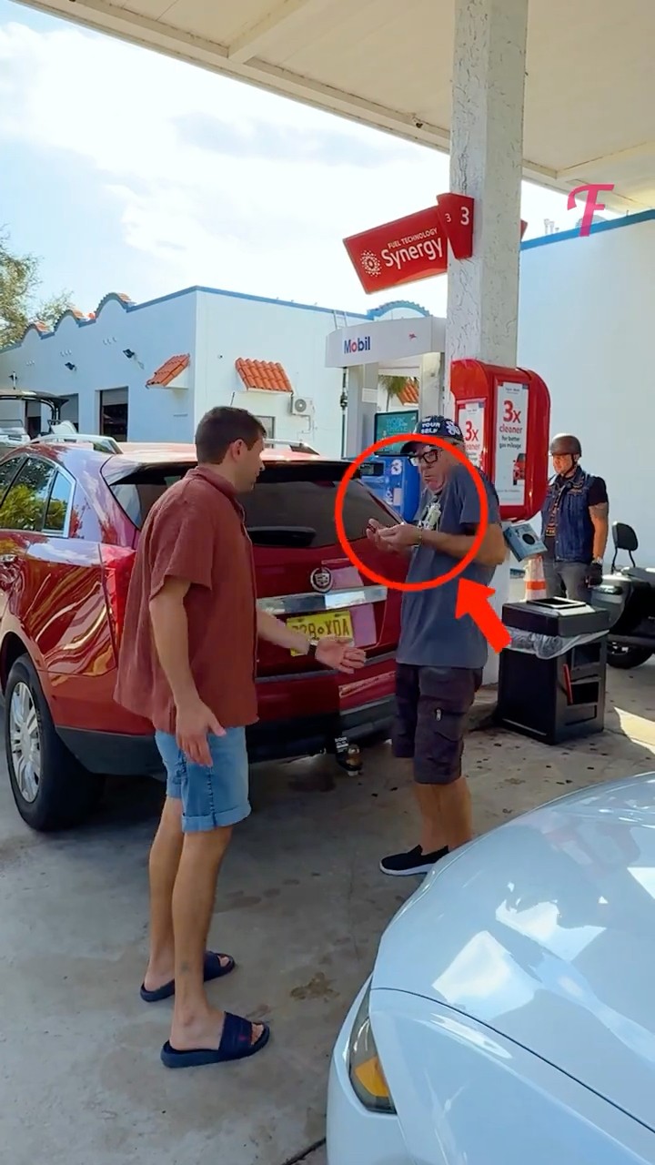 A Cashier Humiliated an Elderly Man Until a Stranger Stepped In #shorts