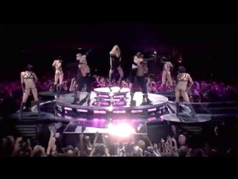 Vogue - Sticky and Sweet Tour 2008 - Buenos Aires