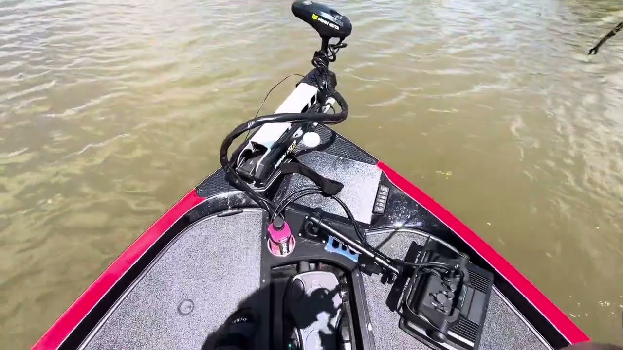 Fishing🎣 for big bass in the Arkansas River