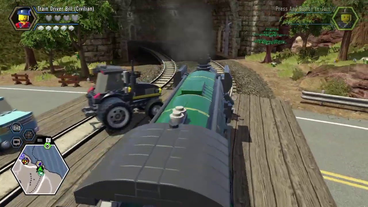 Trains, boats and helicopters in Lego city undercover