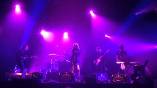 Sky Ferreira - Everthing Is Embarrassing (Live @ Paris, 02.11.2013)