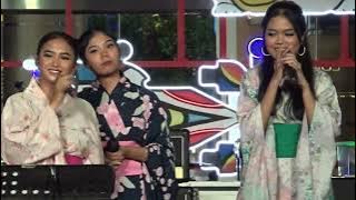 Y2K Teen Voices - First Love ( Utada Hikaru cover) @ Moshi Moshi Sumarecon Mall Bekasi 2023