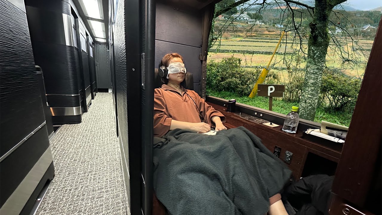 travel-from-tokyo-to-osaka-in-a-fully-private-bus-cabin-and-enjoy-osaka