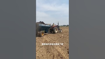 Manure spreader can be used for both wet and dry use #Manure spreader working video