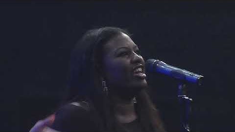 Tasha Cobbs - Fill Me Up / Overflow (Medley/Live)