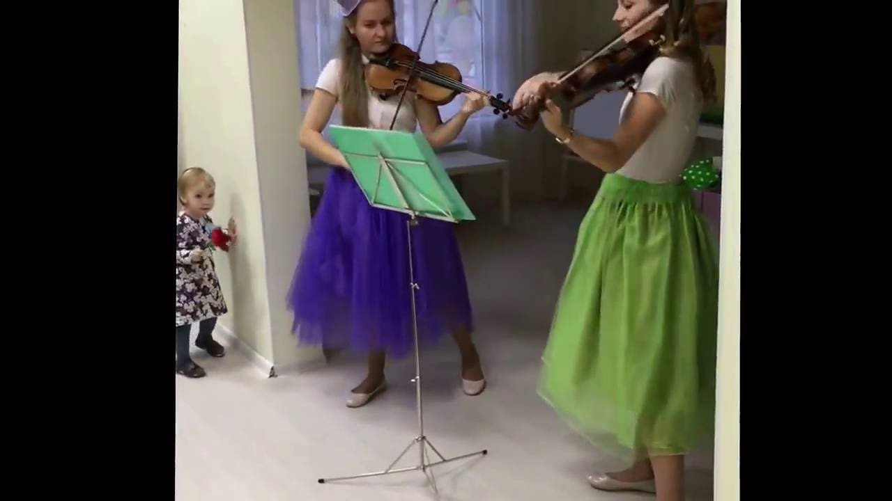 Две скрипки с куклами - Детский концерт классической музыки в клубе