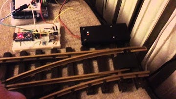 LGB Decoder on Arduino - prototype on breadboard