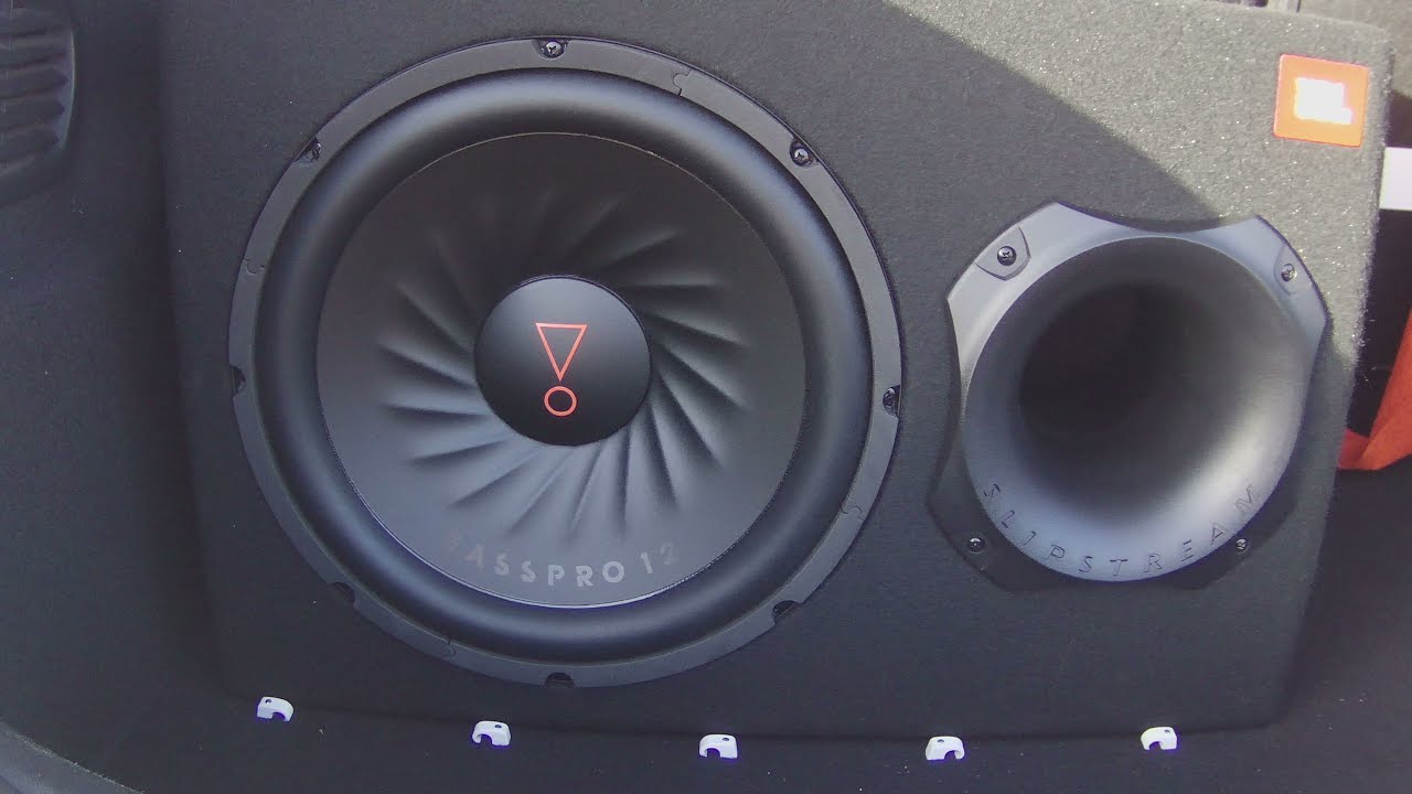 Automatisering Fonetik længde Peugeot 208 JBL basspro 12 subwoofer - YouTube