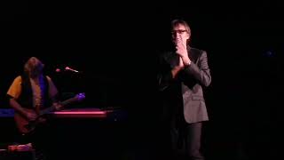 MARK LINDSAY Covers KICKS by Paul Revere & The Raiders in Happy Together Tour 2011 in Chandler, AZ