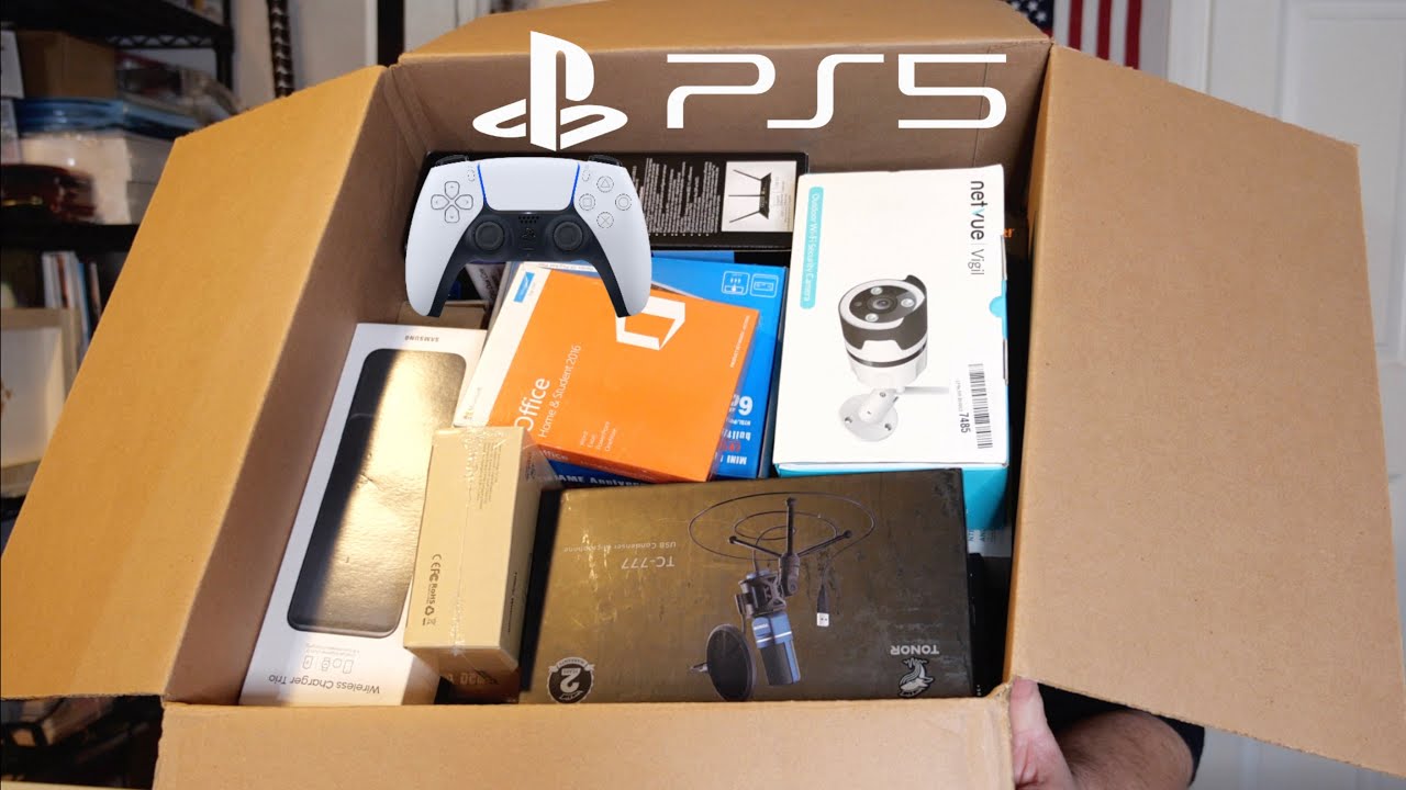 Opening a $900 ELECTRONICS  Customer Returns Mystery Box + APPLE,  PS5, DELL, MICROSOFT TECH 