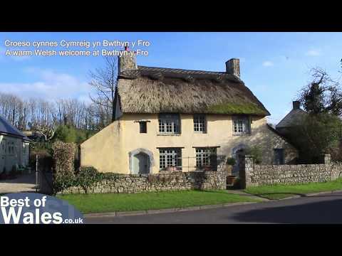 Traditional Thatched Cottage Only 30 Mins From Cardiff Bwthyn Y