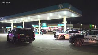 Off-duty Pct. 6 deputy constable opens fire on robbery suspects outside of a Valero