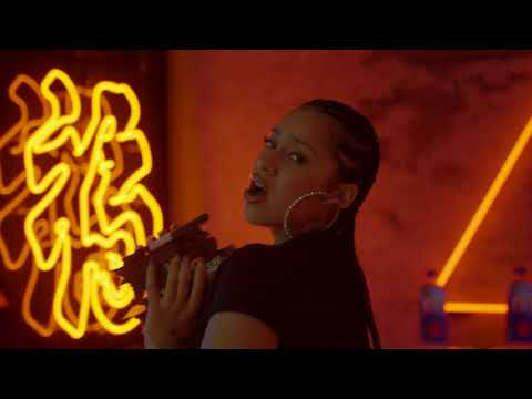 CHROMAZZ x YUNG LEEKS - Big Step (Official Video)