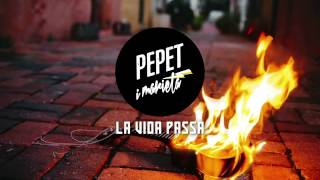 Video thumbnail of ""La vida passa", Pepet i marieta (videolyrics)"