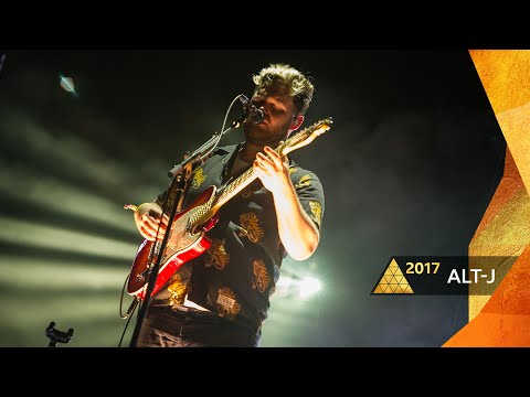 alt-J - Deadcrush (Glastonbury 2017)